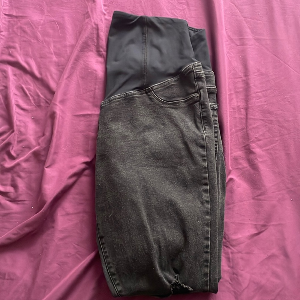 Black maternity jeans